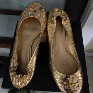 Tory burch S-7 Gold in snake  leather pattern